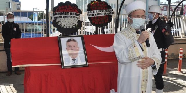 Mersin'de kalp krizi geçiren polis memuru yaşamını yitirdi