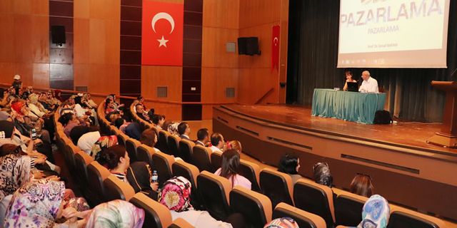 Kahramanmaraş'ta Usta Öğretici ve Öğretmenlere Yönelik Konferans Düzenlendi!