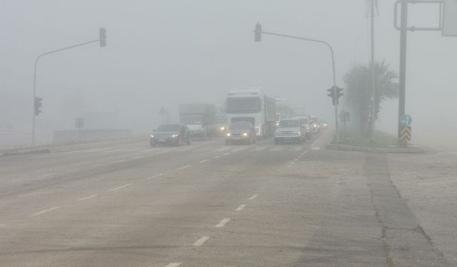 Kahramanmaraş'ta Yoğun Sis Trafiği Aksattı!