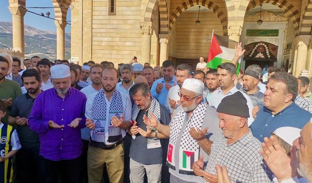 Kahramanmaraş'ta Haniyye İçin Yapılan Etkinlikte İsrail'in Saldırıları Kınandı