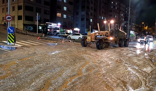 Kahramanmaraş'ta Yoğun Sağanak Yağışa Karşı Hızlı ve Etkin Mücadele!