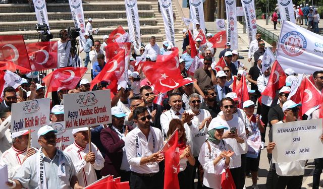 Eğitim Çalışanlarından Öğretmenlik Meslek Kanunu'na Tepki