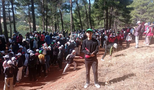 Kahramanmaraş’ta Orman için el ele etkinliği yapıldı