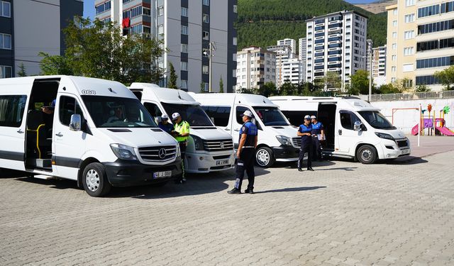 Kahramanmaraş'ta Güvenli Öğrenci Ulaşımı İçin Denetimler Artıyor!