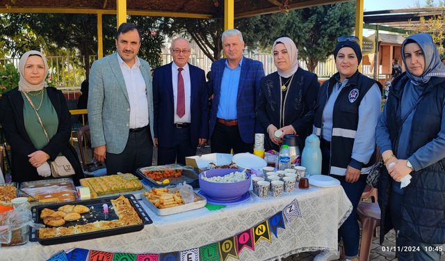 Yıldırım Bayazıt İlkokulunda Öğrencilerin Yararına Kermes