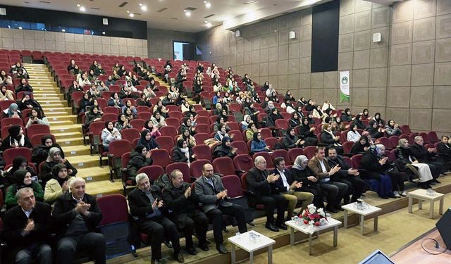 Genç Hatipler Kuran’ı Kerimi Güzel Okuma Yarışması Yapıldı