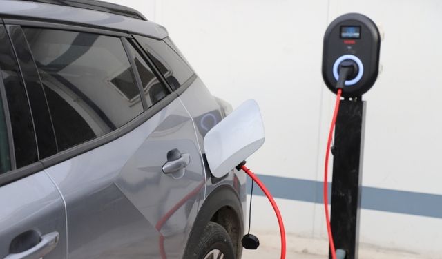 AKEDAŞ’ta Yeşil Dönüşüm: Saha Araçları Elektrikli Oluyor!