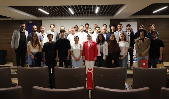 AKEDAŞ, 'Siber Vatan' Projesini Genç Mühendis Adaylarıyla Paylaştı!
