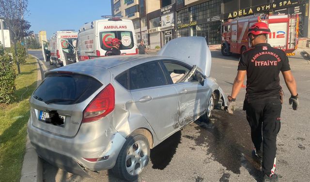 Kahramanmaraş’ta İki Araç Çarpıştı: Bir Kişi Hastaneye Kaldırıldı