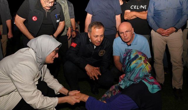 Deprem Balıkesir'i Vurdu: 1 Kişi Yaşamını Yitirdi