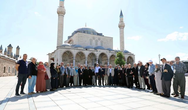 Kahramanmaraş'ta Yarım Asırlık Çiftler Gezide!