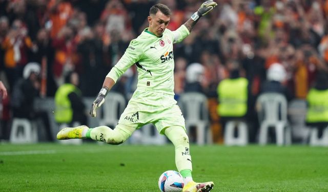 Fernando Muslera Süper Lig’de Kaç Gol Attı? Galatasaray Efsanesinin İlginç İstatistiği