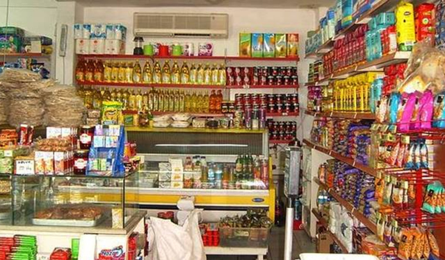 Günlük hayatta sıkça kullandığımız bakkal kelimesin köken anlamı nedir?