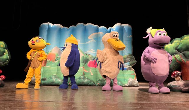 Kaptan Pengu Kahramanmaraş’ta Çocuklarla Buluştu