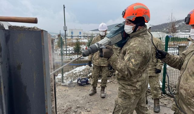 Kahramanmaraş’ta Askeri Personele Deprem Eğitimi!