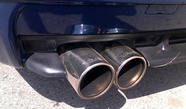 Türkçede En Çok Karıştırılan Kelimeler: Hangi Yazım Yanlış Kabul Ediliyor?  Şarj egzos Apandis tıraş