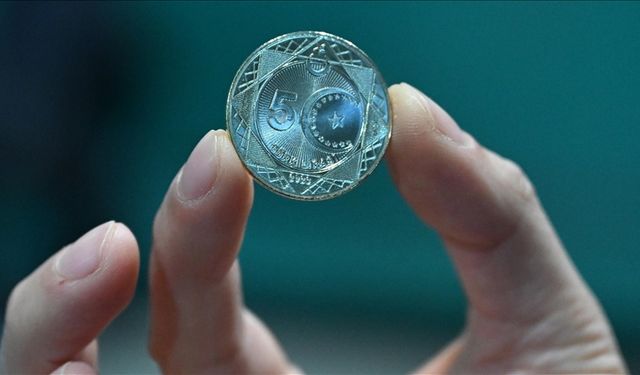 Kullanımda olan madeni paralarımızın toplamı kaç lira eder?