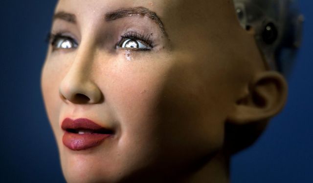 Başlık: Dünyada Bir Robota Vatandaşlık Veren İlk Ülke: Yapay Zekada Yeni Bir Dönem