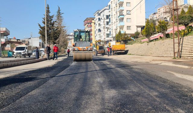 Kahramanmaraş Dulkadiroğlu’nda Sıcak Asfalt Çalışması