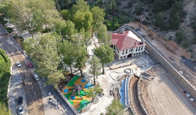 Kahramanmaraş’ta Çınaraltı Sosyal Tesisleri Açılışa Hazır