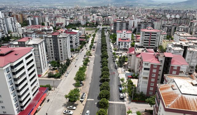 Kahramanmaraş’ta Ahir Dağı Caddesi’ne 3 Bin Ton Asfalt Serilecek