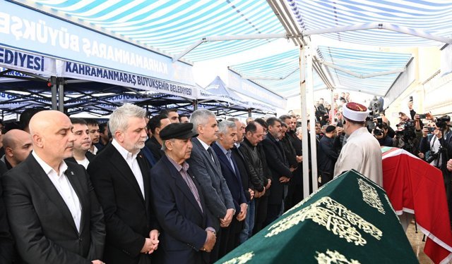 Kahramanmaraş’ta acı veda: Almina toprağa verildi