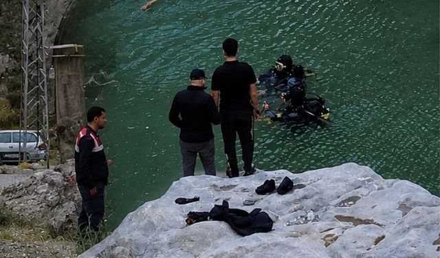Kahramanmaraş’ta Balık Tutarken Nehre Düştü, Kayboldu!