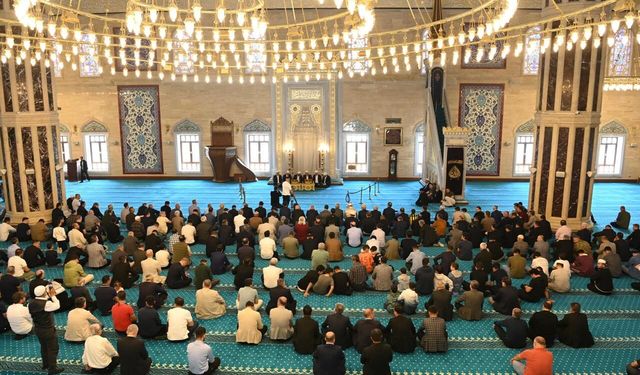 Ayser Çalık Ortaokulu Şehitleri İçin Kahramanmaraş’ta Duygu Dolu Mevlid