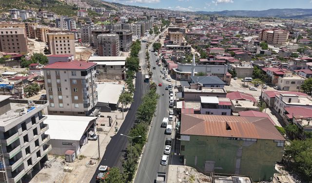 Kahramanmaraş’ta Şeyh Şamil Caddesi Baştan Sona Yenileniyor