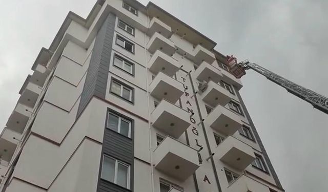 Kahramanmaraş'ta 10 Katlı Binada Yangın Paniği: Engelli Vatandaş Kurtarıldı