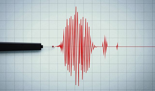 Kahramanmaraş Gece Yarısı Sallandı! 4,6'lık Deprem Korkuttu
