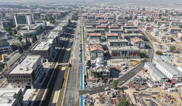 Kahramanmaraş'ta 3 Ana Cadde Baştan Sona Yenilendi
