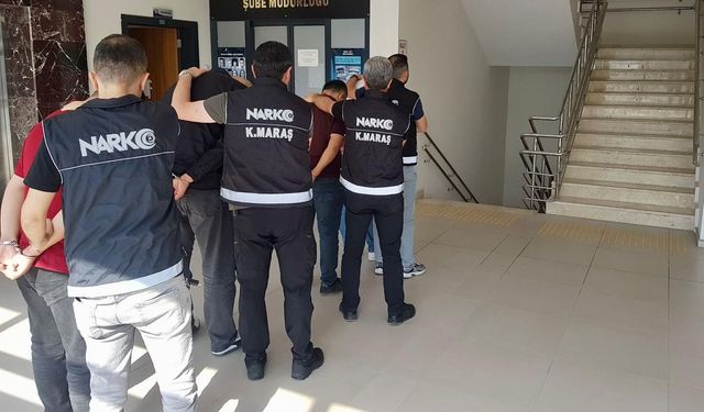 Kahramanmaraş'ta Mobilyaların İçinden Binlerce Hap Çıktı!