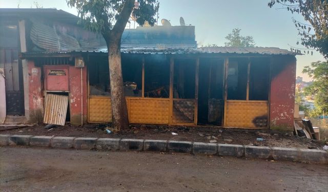 Kahramanmaraş’ta Mobilya Fabrikasında Yangın: Bir İşçi Yaralandı