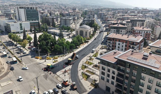 Kahramanmaraş’ın En Önemli Caddelerinden Biri Baştan Sona Yenileniyor