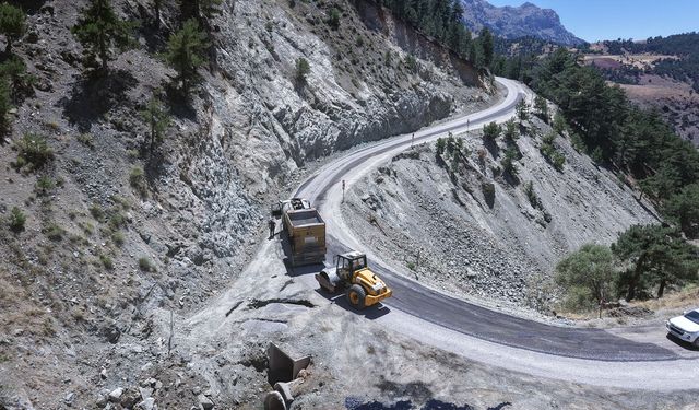 Kahramanmaraş'ta 23 Kilometrelik Grup Yolunda Büyük Yenileme Başladı