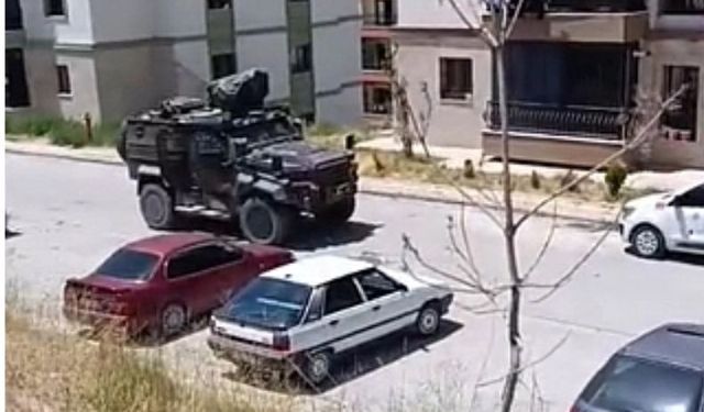 Kahramanmaraş'ta Kritik Operasyon: Anne ve Babasını Evde Rehin Aldı!