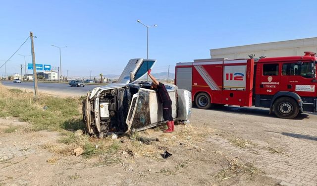 Kahramanmaraş'ta Can Pazarı! Takla Atan Otomobilde 2 Kişi Yaralandı