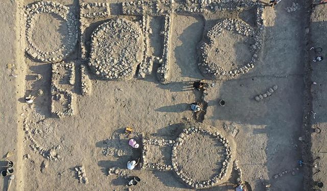 Kahramanmaraş'ta 11 Bin Yıllık Domuztepe Höyüğü Gün Yüzüne Çıkıyor!