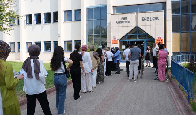 Kahramanmaraş’ta KPSS Öncesi Dev Organizasyon: 6 Bin Memur Adayı Ter Döktü