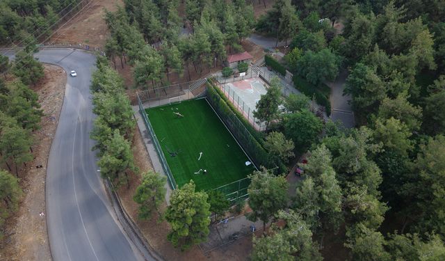 Kahramanmaraş’ta Gençlere 31 Halı Saha! Bir Tesis Daha Baştan Sona Yenileniyor