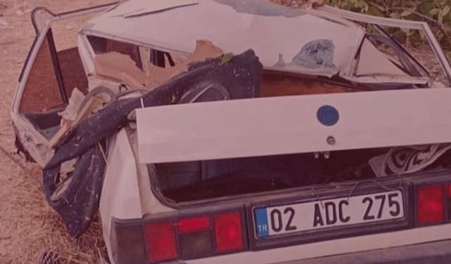 Kahramanmaraş’ta ağaca çarpan otomobilden acı haber: 2 can kaybı