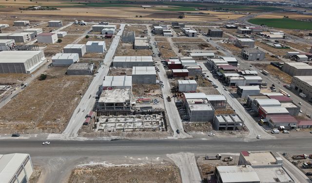 Kahramanmaraş’ta Sanayi Esnafının Beklediği Çalışma Başladı: Caddeler Tek Tek Asfaltlanıyor