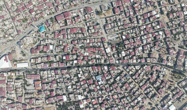 Kahramanmaraş’ta Alpaslan Caddesi sil baştan yenileniyor