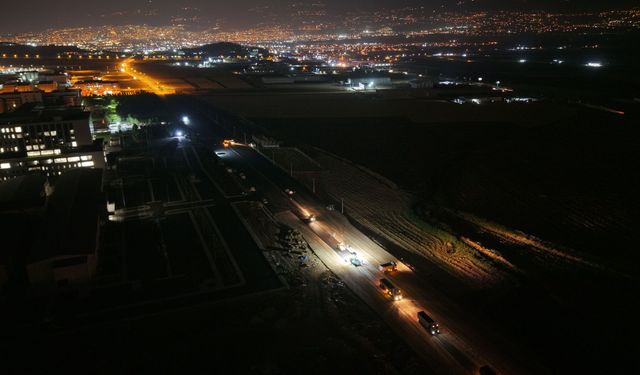 Kahramanmaraş’ta 600 Yataklı Sağlık Kompleksinin Yolları İçin Gece Gündüz Mesai