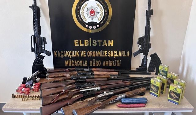 Kahramanmaraş’ta iki operasyon: 11 tüfek ve plastik patlayıcı ele geçirildi