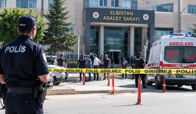 Kahramanmaraş’ta adliye önünde silahlar konuştu: 3 kişi yaralandı