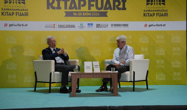 ahramanmaraş Kitap Fuarı'nda Beşir Ayvazoğlu Rüzgârı! "Kelimeleri Bir Araya Getirmek Yetmez"