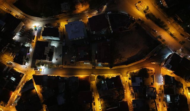 Kahramanmaraş Divanlı Mahallesi'ne Sıcak Asfalt: Maşallah Caddesi Yenileniyor!