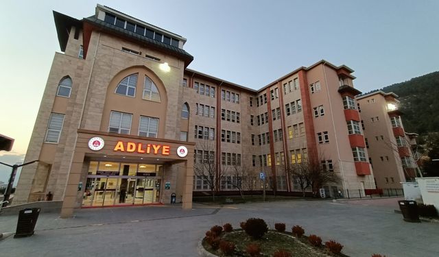 Kahramanmaraş’ta Eşini Öldüren Sanığa 18 Yıl 4 Ay Hapis!
